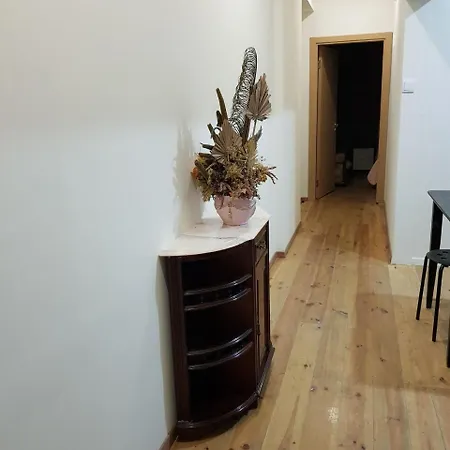 Casa Dos Navegadores Hostel *