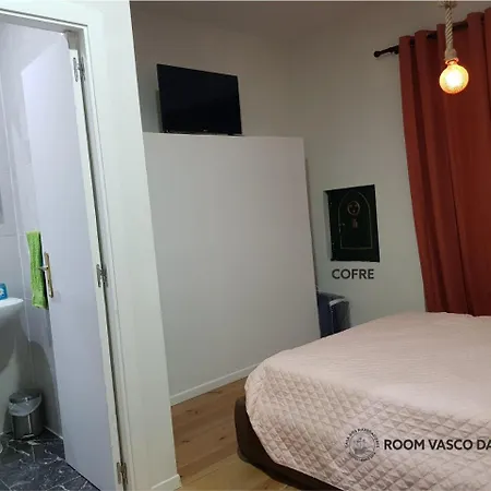 Casa Dos Navegadores * Лиссабон